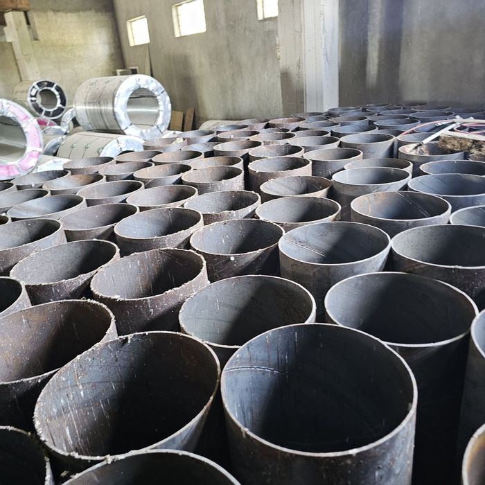 Тунка рулон ичидан чикадиган темир турбалар сотилади катта микдорда