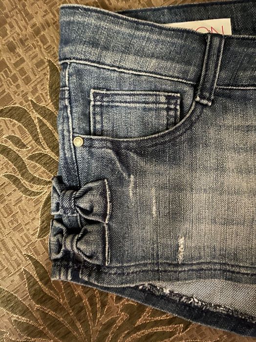 маркови къси дънкови панталонки с панделки топ модел супер хит  С