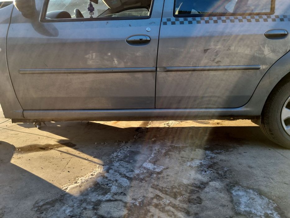 Prag lateral stanga Dacia Logan (LS) [Fabr 2004-2012] OEM