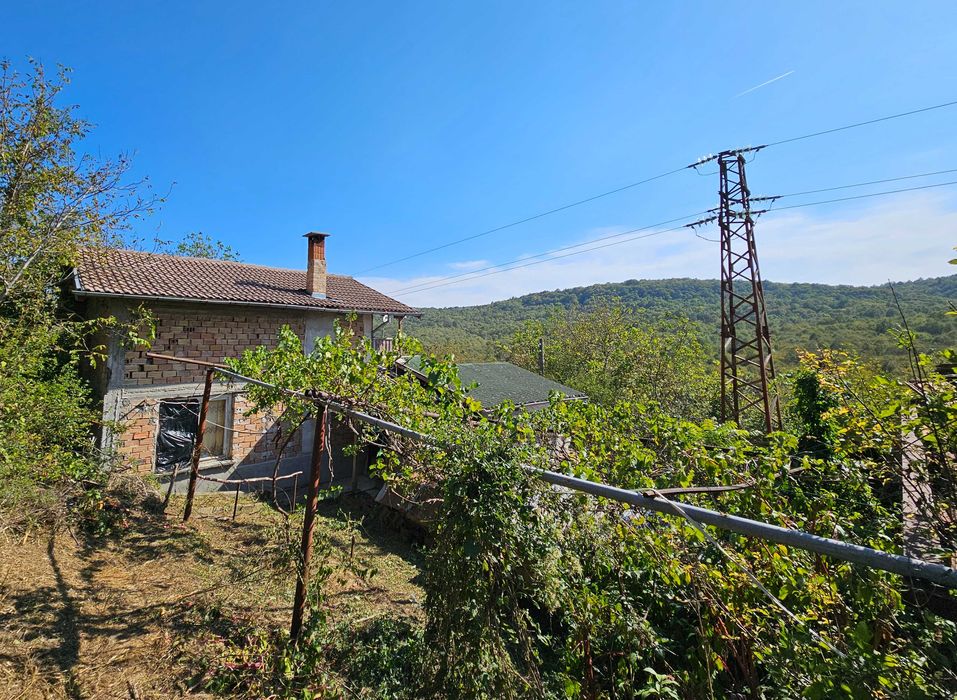 Продава се Къща в Велико Търново, Акация - 90 кв.м за 1534 €/кв.м - Снимка #16