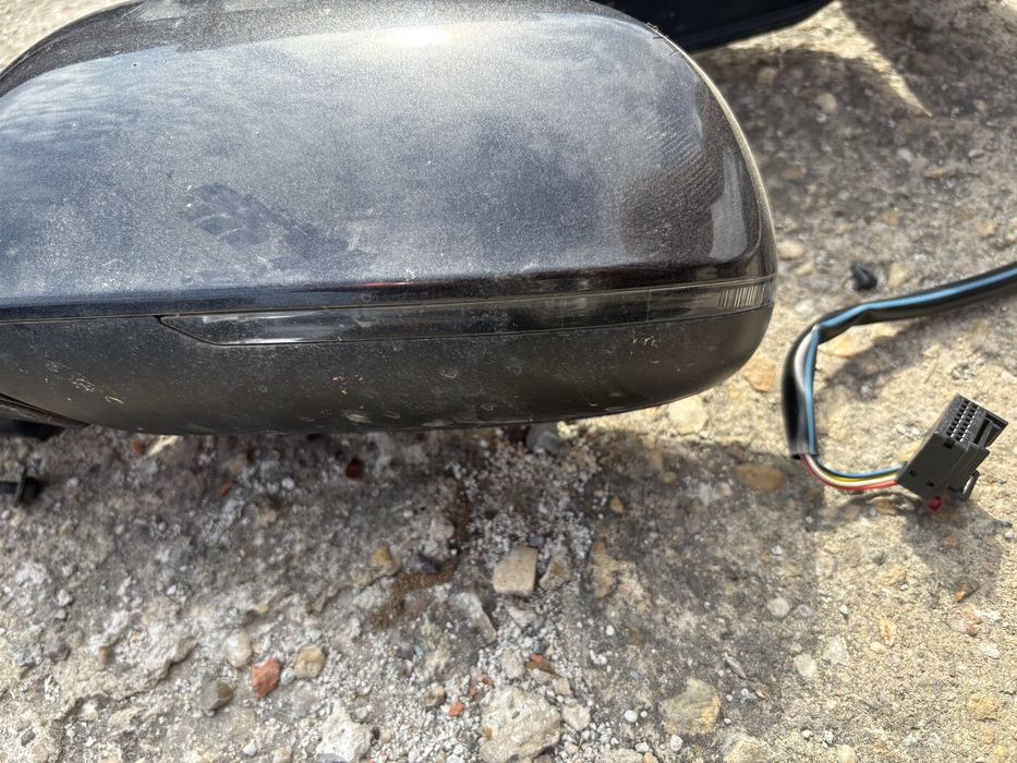 Audi a4 b8 Ляво огледало