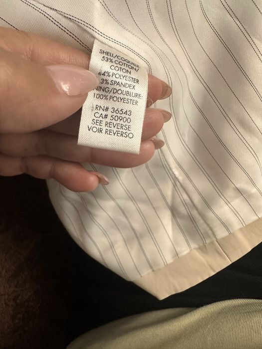 Пиджаки 42-44 размер оригинал