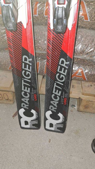 Volkl racetiger. 165