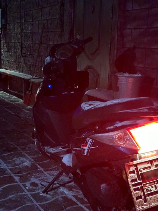 продам мопед  м8 про