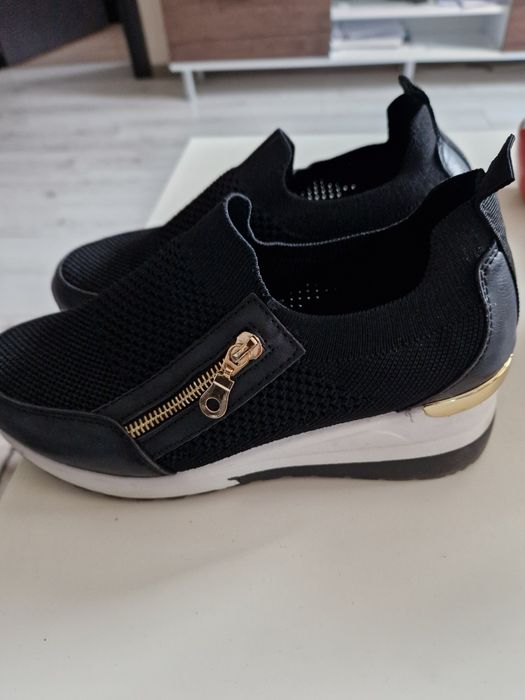 Дамски обувки , боти и ботуши