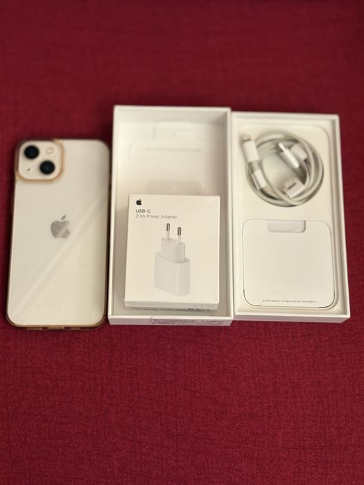 Продавам iPhone 13 128GB