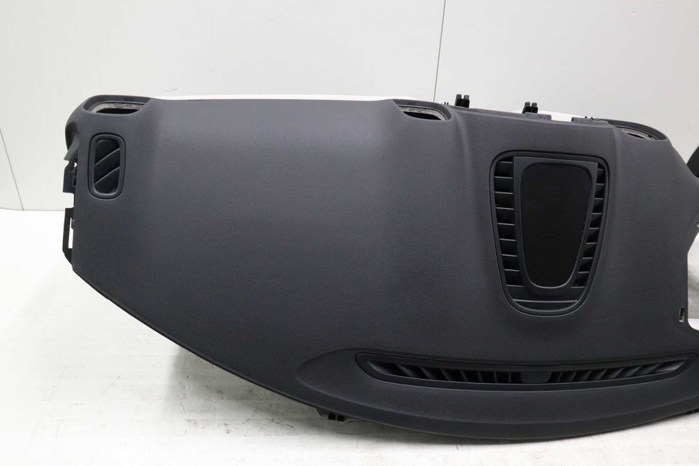 Арматурно табло МИНИ Кънтримен Ф60 MINI F60