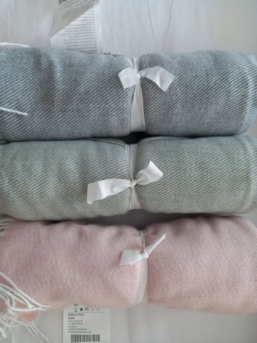 Отличный подарок! Плед Ikea розовый, 120*160