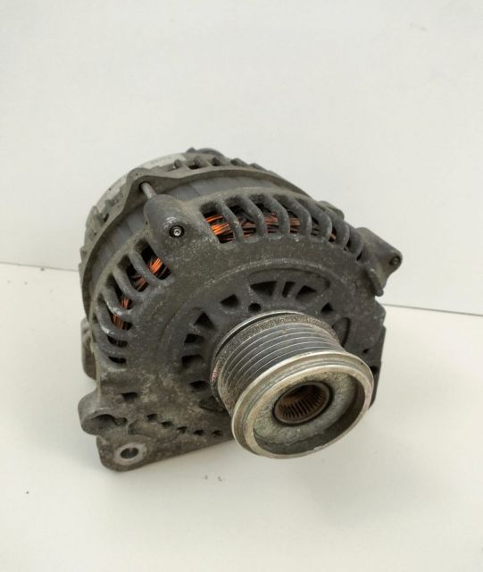 Alternator 1.4 MT 028903028g Volkswagen VW Golf a 4-a generatie