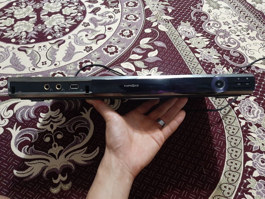 продам DvD плеер караоке