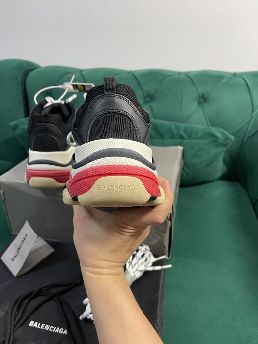 Adidasi Balenciaga piele naturala 100% Full Box colectie noua Premium