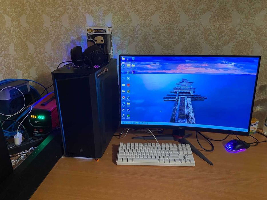 Игровой компьютер+ саундбар