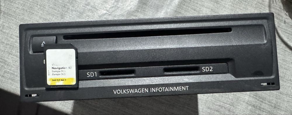 Navigație originală VW Golf 7 Discover Media MIB1 completă + ecran + ramă
