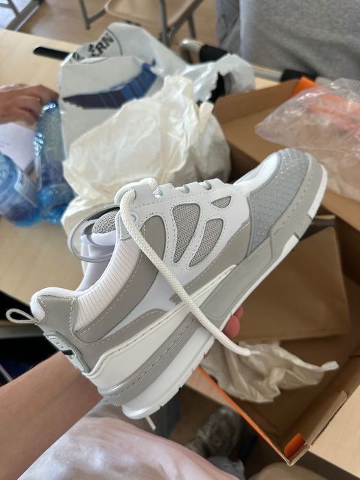 Papuci louis vuitton