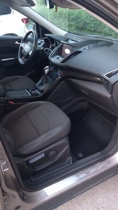 FORD Kuga 2020 — imagine 5