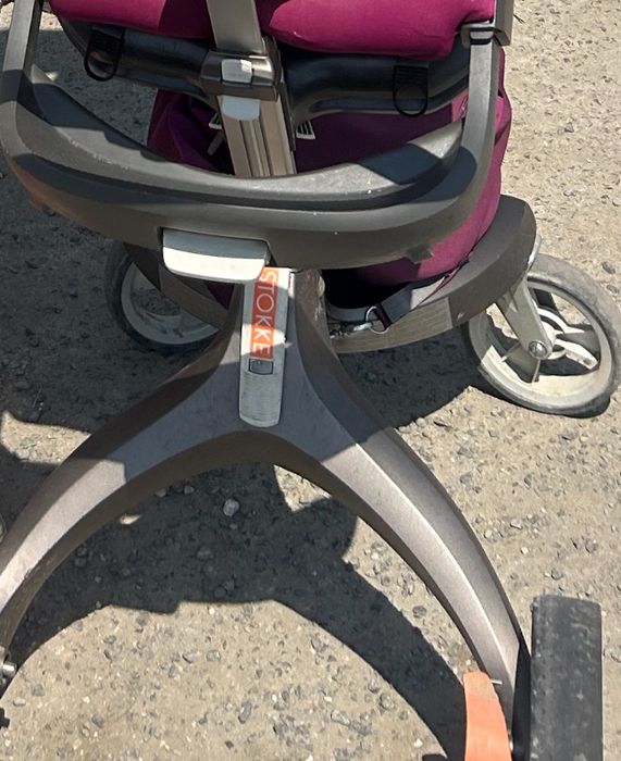 Carucior Stokke cu landou 900 lei