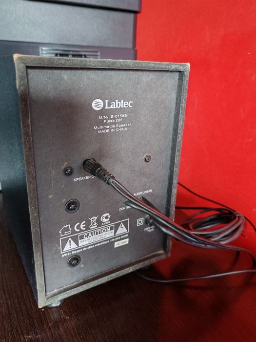Boxe labtec 485 2.1
