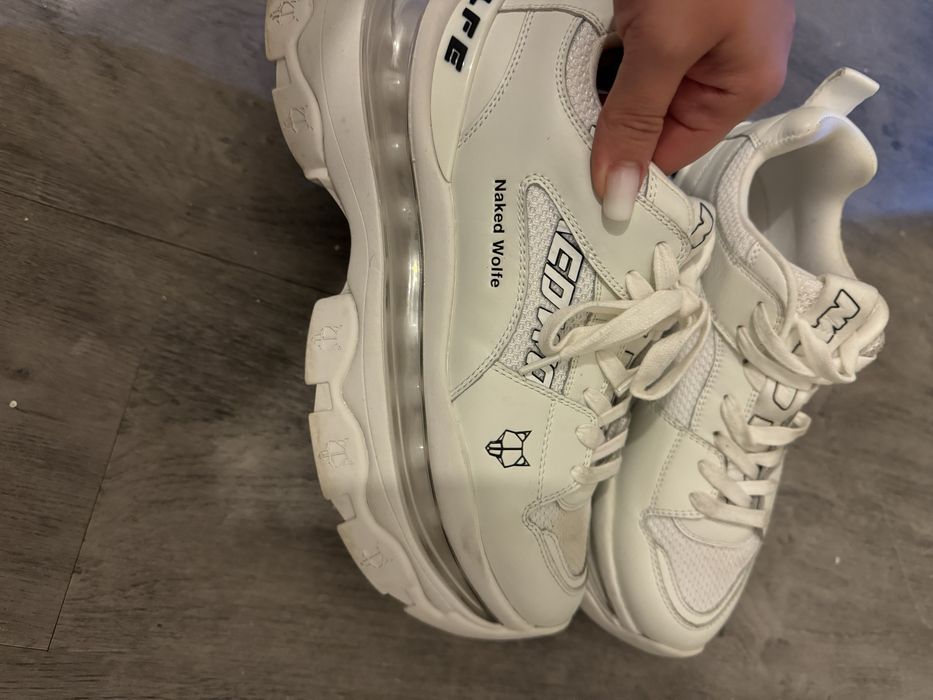 Naked wolfe 39 adidasi