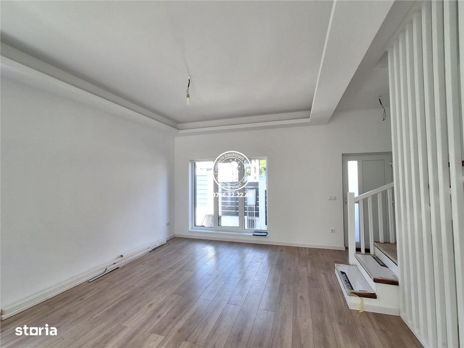Vila  de vanzare  Rediu,