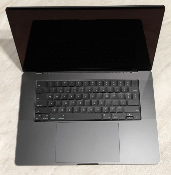 MacBook Pro 16 M4PRO 48/512 22 цикла