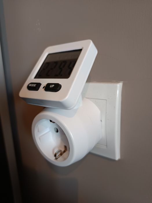 Електромер 220V електронен