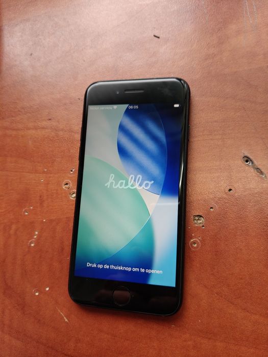 iPhone SE 2 pentru piese