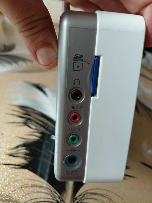 Vind radio portabil și la curent Sangean PR-D8,model foarte rar