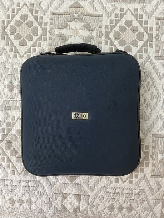 DVD player / с экраном походный