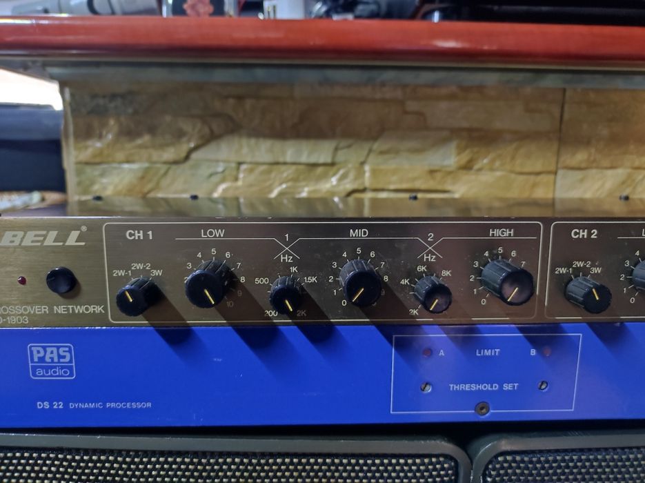 Crossover BELL și Procesor dinamic PAS Audio