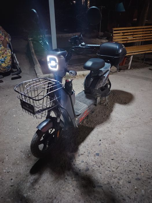 Eliktroni sukuter YAPYANGI