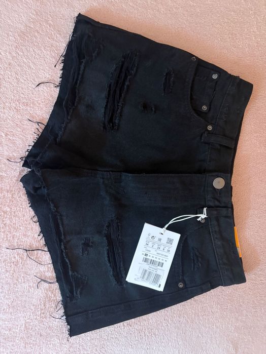 Къси панталонки pull&bear