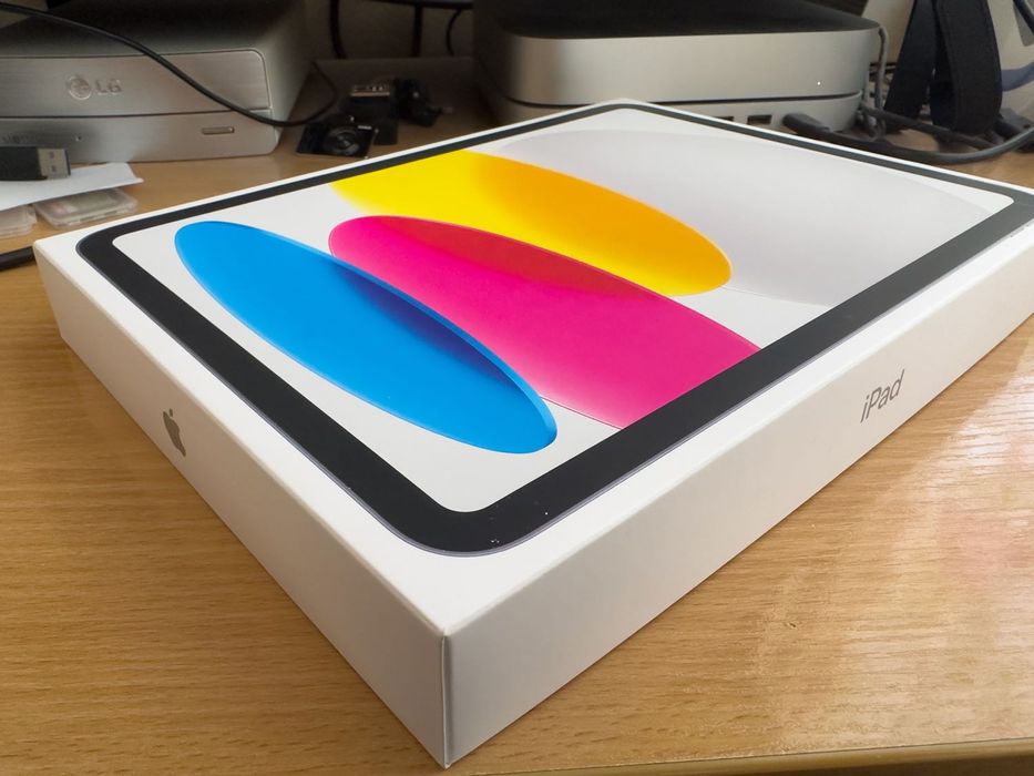 iPad A16 неразопакован