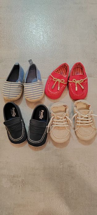 Încălțăminte bebeluși nr 16-17