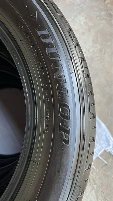 DUNLOP  Grandtrek