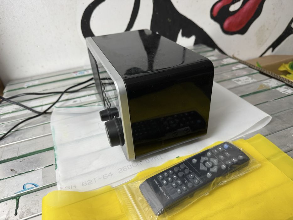 Pinell Supersound ll Radio FM, network player cu telecomanda.