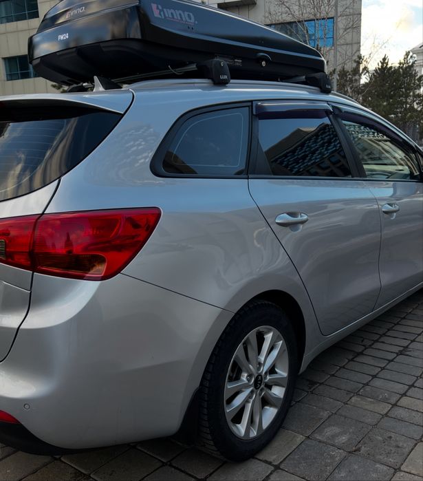 Рейлинги для багажника Kia Ceed