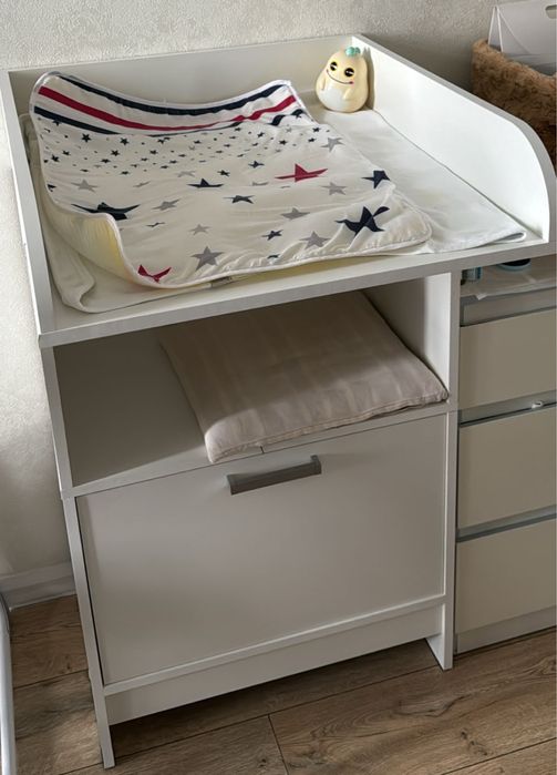 Пеленальный столик+комод для малышей