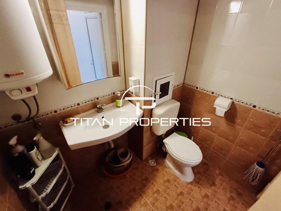 Дава се под наем Двустаен апартамент в Бургас, Лазур - 70 кв.м за 459 € - Снимка #6