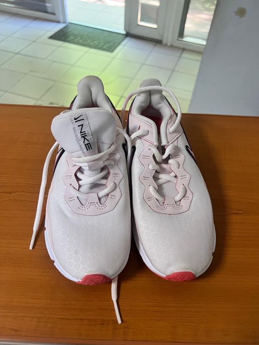 Adidasi Nike noi produs Original