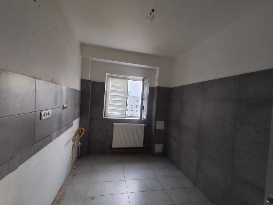 Vand apartament 2 camere decomandat Campia Libertatii