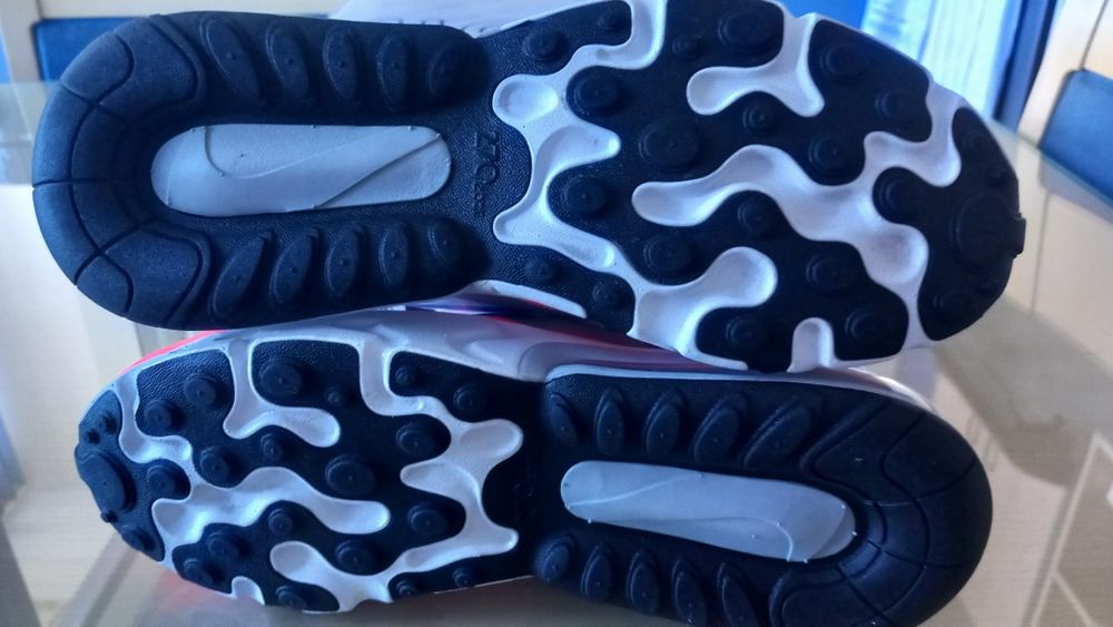 Дамски маратонки Nike