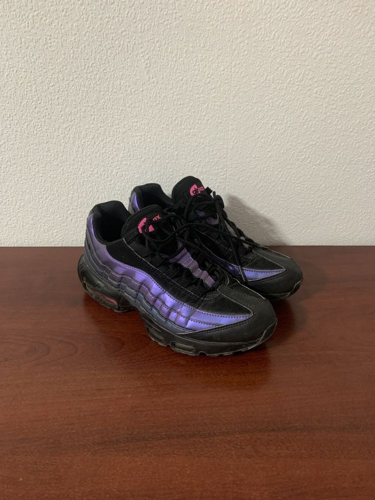 Throwback future hot sale air max 95