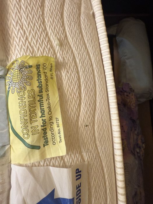 Vând Saltea Dormeo 160x190