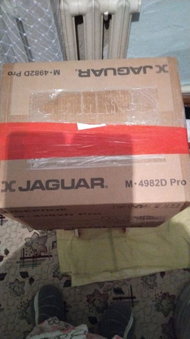 Запечатанный оверлок jaguar m-4982D pro