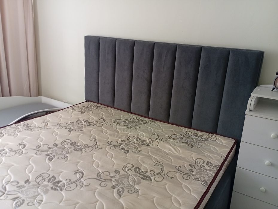 Кровать двуспальная