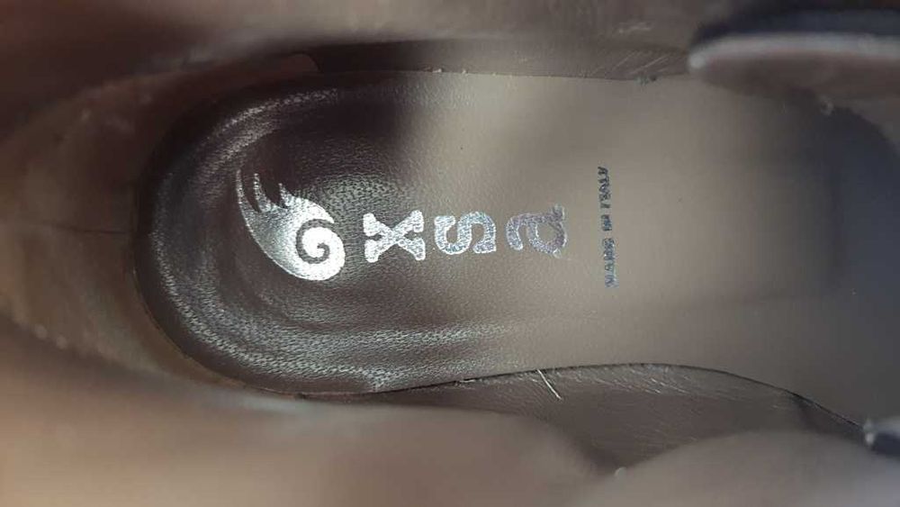 Ghete trendy full piele de la XSA made in Italy marimea 34