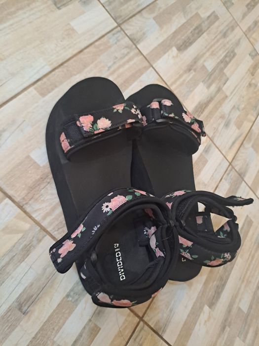 Дамски сандали 42 Н&М