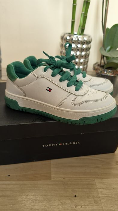 Обувки за момче Tommy Hilfiger