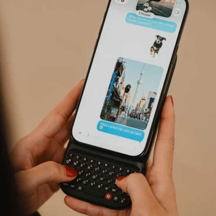 Clicks Power Keyboard