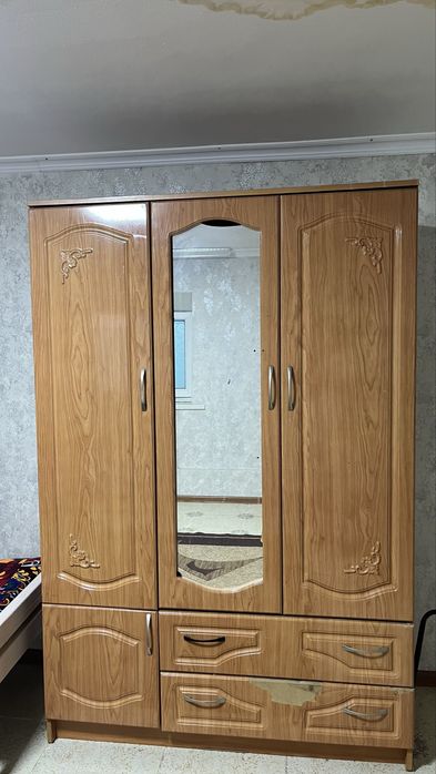 Шкаф для дома.